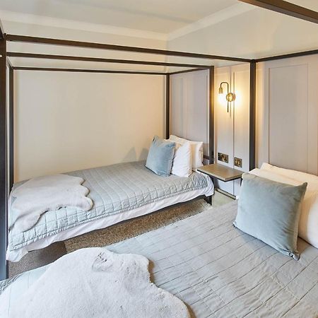 Host & Stay - Graham Close Holiday Homes Scarborough Exteriör bild