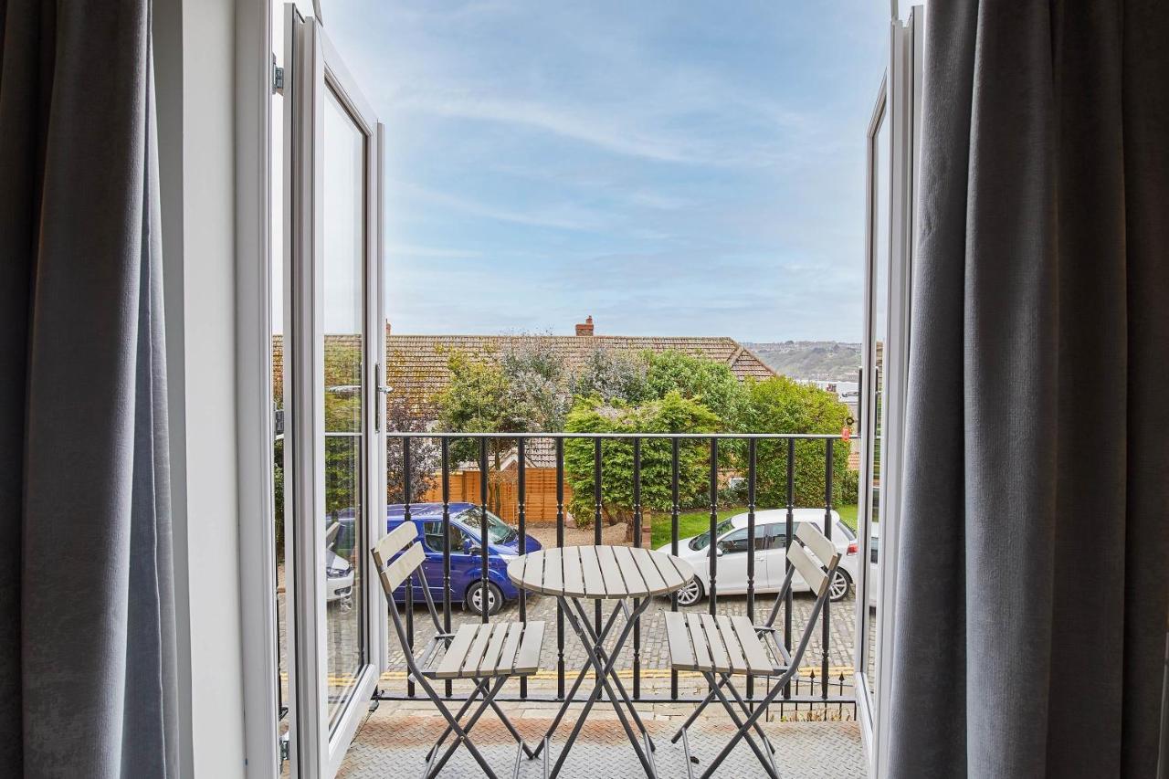 Host & Stay - Graham Close Holiday Homes Scarborough Exteriör bild
