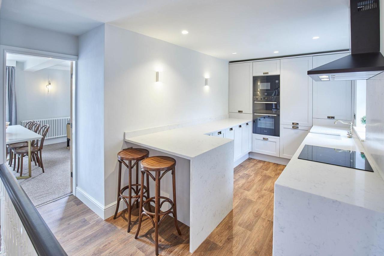 Host & Stay - Graham Close Holiday Homes Scarborough Exteriör bild